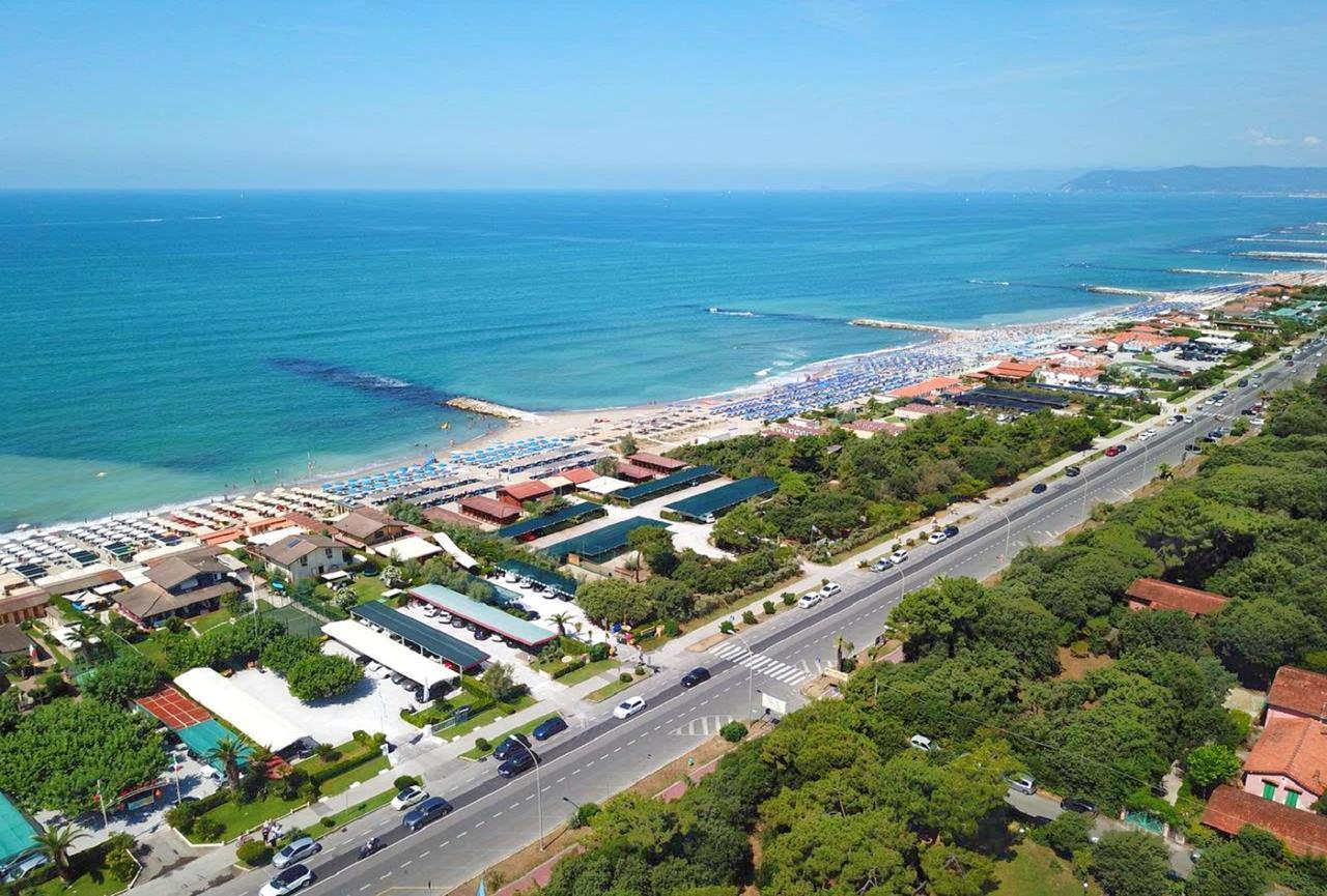 מרינה די מסה Hotel Villa Elsa מראה חיצוני תמונה