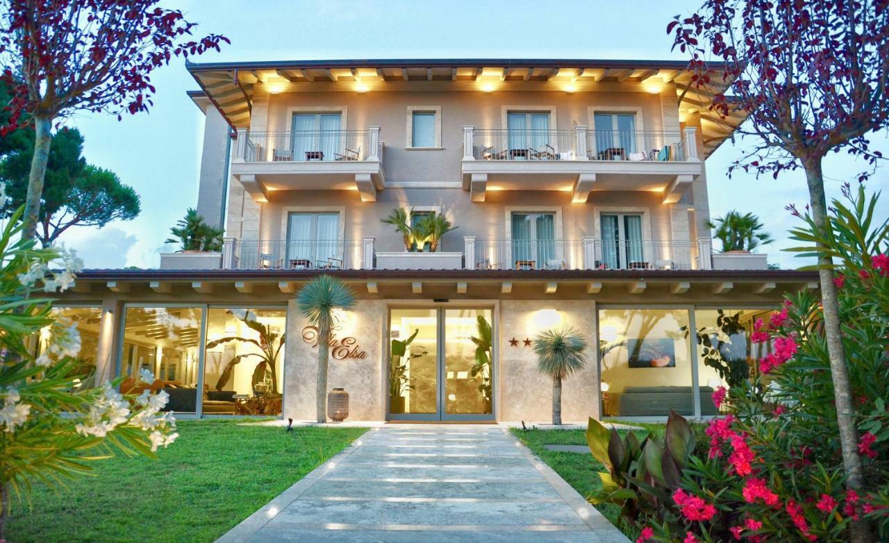 מרינה די מסה Hotel Villa Elsa מראה חיצוני תמונה